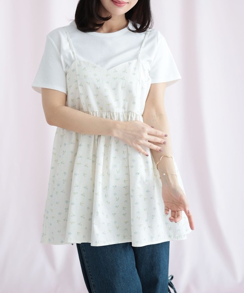 Ruwan yu(ルワンユー)の「小花柄バックシャーリングキャミチュニック(キャミソール・レディース・ホワイト・L/LL/3L/4L)」の4枚目の写真