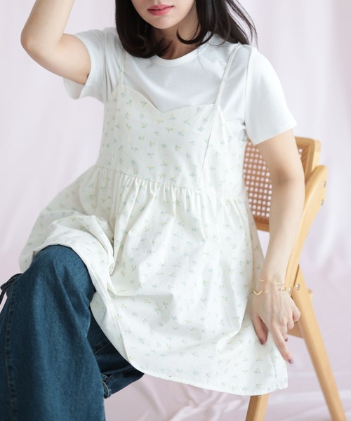 Ruwan yu(ルワンユー)の「小花柄バックシャーリングキャミチュニック(キャミソール・レディース・ホワイト・L/LL/3L/4L)」の9枚目の写真