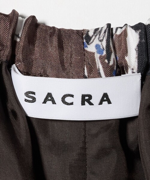 SACRA（サクラ）の「＜SACRA＞ペイント フローラ パンツ（その他パンツ・レディース・ブラウン系・38/36）」の17枚目の写真