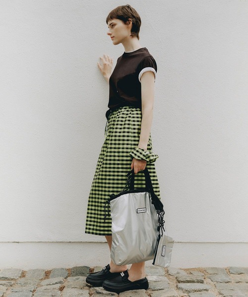 HUNTER（ハンター）の「【HUNTER for ADAM ET ROPE'】別注  LOAFER MULE（レインシューズ・レディース・キナリ/ブラック・23/24/25）」の4枚目の写真