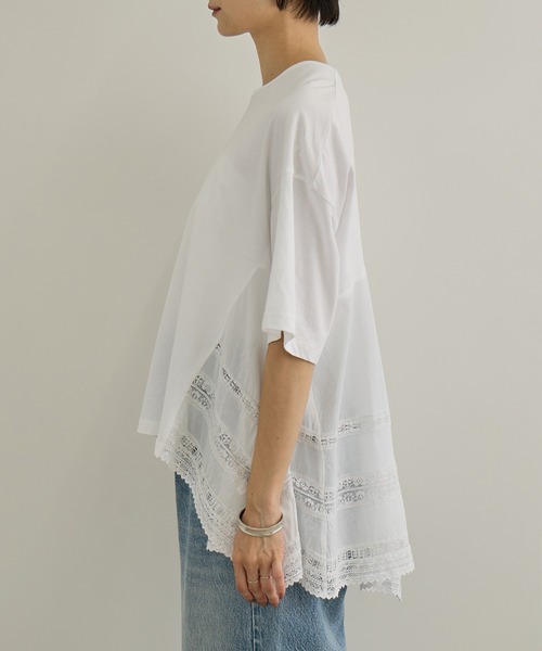 SALON adam et rope'(サロン アダム エ ロペ)の「【AAYUSHI(アユーシ)】バックスカーフハーフスリーブトップス(Tシャツ/カットソー・レディース・ホワイト/ブラック・FREE)」の15枚目の写真