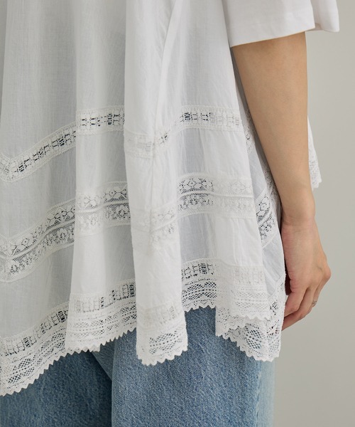 SALON adam et rope'(サロン アダム エ ロペ)の「【AAYUSHI(アユーシ)】バックスカーフハーフスリーブトップス(Tシャツ/カットソー・レディース・ホワイト/ブラック・FREE)」の17枚目の写真