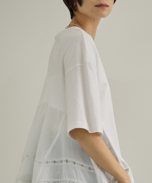 SALON adam et rope'(サロン アダム エ ロペ)の「【AAYUSHI(アユーシ)】バックスカーフハーフスリーブトップス(Tシャツ/カットソー・レディース・ホワイト/ブラック・FREE)」の8枚目の写真