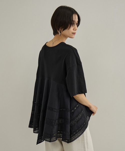 SALON adam et rope'(サロン アダム エ ロペ)の「【AAYUSHI(アユーシ)】バックスカーフハーフスリーブトップス(Tシャツ/カットソー・レディース・ホワイト/ブラック・FREE)」の10枚目の写真