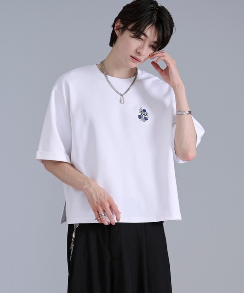 Ellno Loset(エルノロゼット)の「ロゴ刺繍ポンチTシャツ(Tシャツ/カットソー・メンズ・オフホワイト/ブラック・SMALL/MEDIUM/LARGE)」の11枚目の写真
