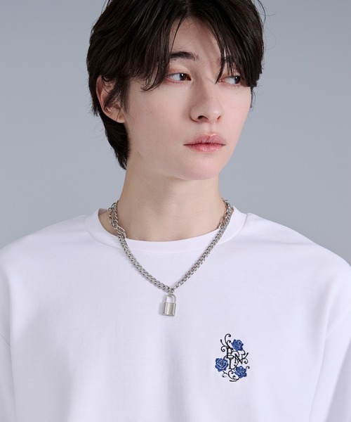 Ellno Loset(エルノロゼット)の「ロゴ刺繍ポンチTシャツ(Tシャツ/カットソー・メンズ・オフホワイト/ブラック・SMALL/MEDIUM/LARGE)」の15枚目の写真