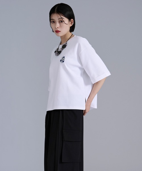 Ellno Loset(エルノロゼット)の「ロゴ刺繍ポンチTシャツ(Tシャツ/カットソー・メンズ・オフホワイト/ブラック・SMALL/MEDIUM/LARGE)」の5枚目の写真