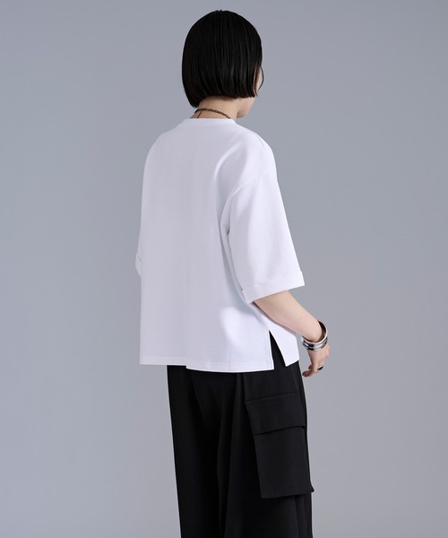 Ellno Loset(エルノロゼット)の「ロゴ刺繍ポンチTシャツ(Tシャツ/カットソー・メンズ・オフホワイト/ブラック・SMALL/MEDIUM/LARGE)」の7枚目の写真