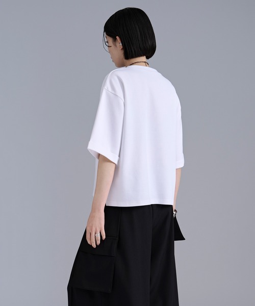 Ellno Loset(エルノロゼット)の「ロゴ刺繍ポンチTシャツ(Tシャツ/カットソー・メンズ・オフホワイト/ブラック・SMALL/MEDIUM/LARGE)」の6枚目の写真