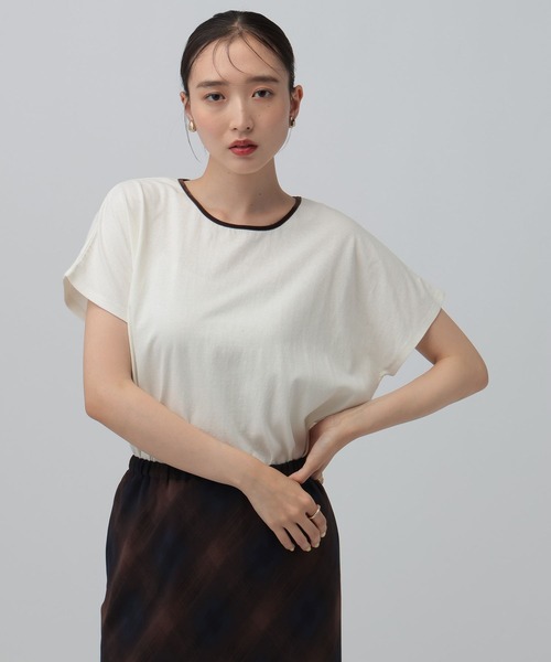 LEPSIM(レプシィム)の「バックベロアリボンフレンチスリーブ 885513(Tシャツ/カットソー・レディース・オフホワイト/ブラック/ホワイト×ブラック・FREE)」の1枚目の写真