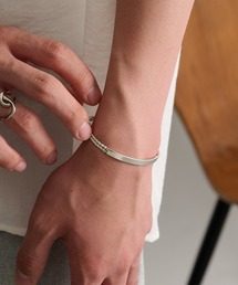 SETUP7（セットアップセブン）の「【MAISON CLUB】Vintage Center Flat Bangle Silver925 KUN（バングル/リストバンド）」