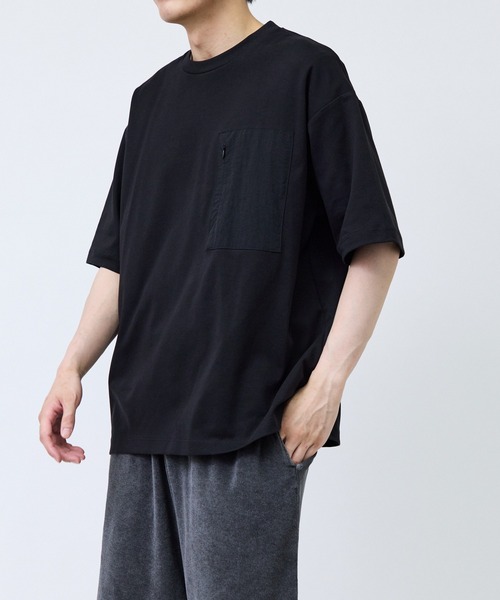 j.n.r.d(ジェー・エヌ・アール・ディー)の「布帛切替ポケットTシャツ(Tシャツ/カットソー・メンズ・ブラック/チャコールグレー/ホワイト・LL/M/L)」の8枚目の写真