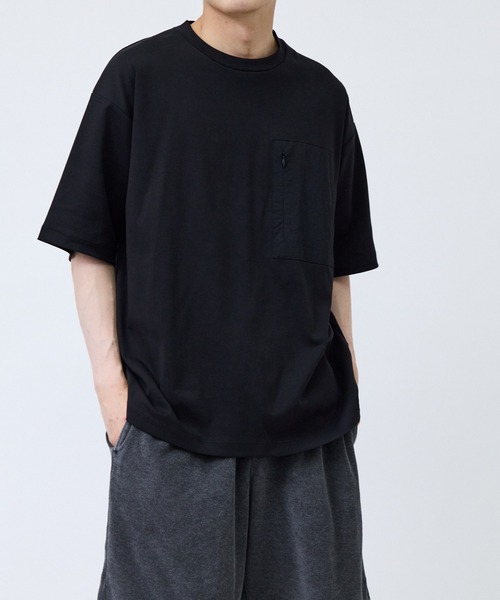 j.n.r.d(ジェー・エヌ・アール・ディー)の「布帛切替ポケットTシャツ(Tシャツ/カットソー・メンズ・ブラック/チャコールグレー/ホワイト・LL/M/L)」の9枚目の写真