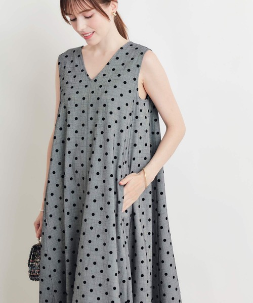 PICCIN PERLA(ピッチンペルラ)の「ラメ織フロッキードットジャンパースカート(ジャンパースカート・レディース・ブラック/グレー・M)」の9枚目の写真