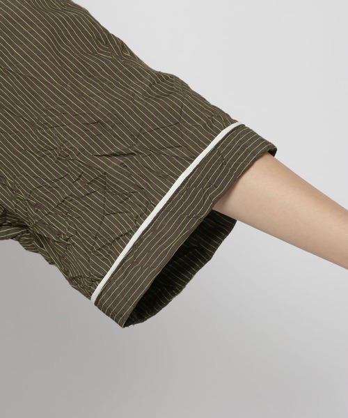 niko and...(ニコアンド)の「ワッシャーストライプシャツ(シャツ/ブラウス・レディース・ライトブルー/ブラウン・LARGE/MEDIUM)」の11枚目の写真