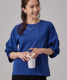 SHOO・LA・RUE | Tシャツ以上ブラウス未満 ツイストスリーブの上品トップス(Tシャツ/カットソー)