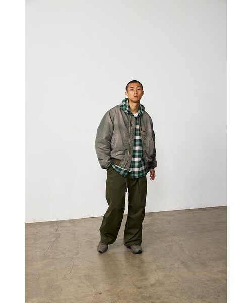 BEAMS(ビームス)の「ブークレ ネル フーディー(シャツ/ブラウス・メンズ・ネイビー/グリーン・XL/L/M/S)」の8枚目の写真
