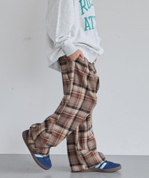 BAYFLOW（ベイフロー）の「[コクーンシルエット]チェックタックワイドパンツ[120~160cm](KIDS)（その他パンツ）」