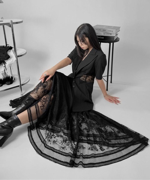 LVEU.(ラブユ.)の「【LVEU.】レースフレアロングスカート / ボトムス スカート レース フレア シアー シック 総レース ロング ブラック ZOZOTOWN限定(スカート・レディース・ブラック・FREE)」の8枚目の写真