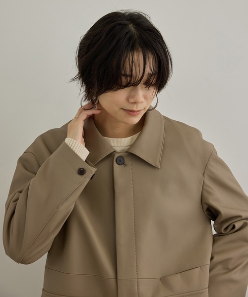 SALON adam et rope'(サロン アダム エ ロペ)の「ラムレザーカバーオール / セットアップ対応(カバーオール・レディース・ベージュ/ダークブラウン・FREE)」の7枚目の写真