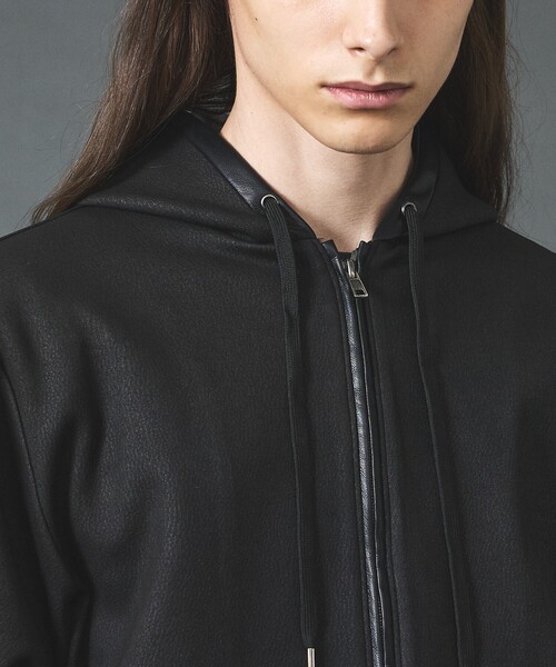 5351 POUR LES HOMMES(ゴーサンゴーイチプールオム)の「【セットアップ対応】エンボス ストレッチ スウェード ジップ フーディー(パーカー・メンズ・チャコールグレー/ブラック・50/48/46/44)」の16枚目の写真