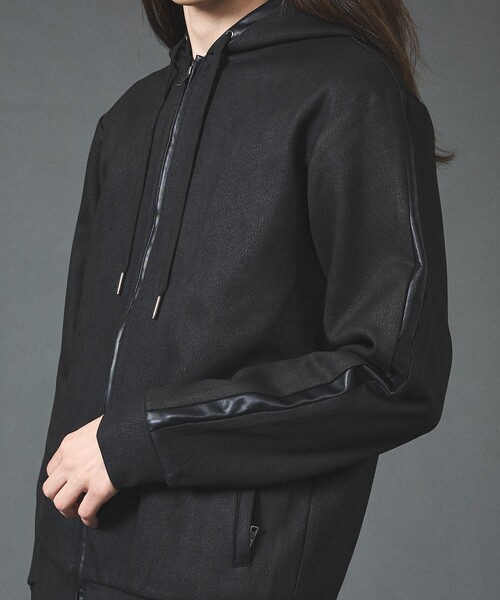5351 POUR LES HOMMES(ゴーサンゴーイチプールオム)の「【セットアップ対応】エンボス ストレッチ スウェード ジップ フーディー(パーカー・メンズ・チャコールグレー/ブラック・50/48/46/44)」の17枚目の写真