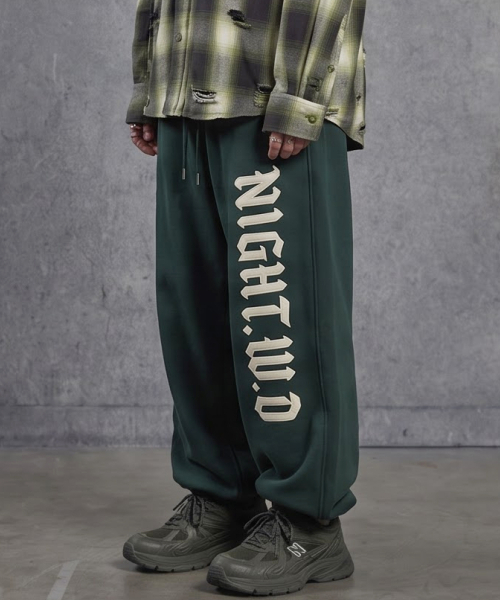 NIGHTWORKDEPT(ナイトワークデプト)の「NIGHT LEAGUE SWEATPANTS_GREEN(その他パンツ・レディース・その他・FREE)」の2枚目の写真
