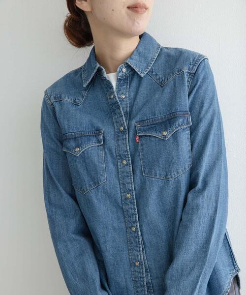 Levi’s MADE＆CRAFTED（リーバイスメードアンドクラフテッド）の「Levi’s　WESTERN DENIM SHIRTS（シャツ/ブラウス・レディース・インディゴブルー・SMALL）」の2枚目の写真