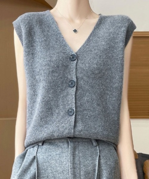 yuue' ( wear )(ユーイ)の「フロントボタンVネックニットベスト(ベスト・レディース・グレー/ブラック・FREE)」の10枚目の写真