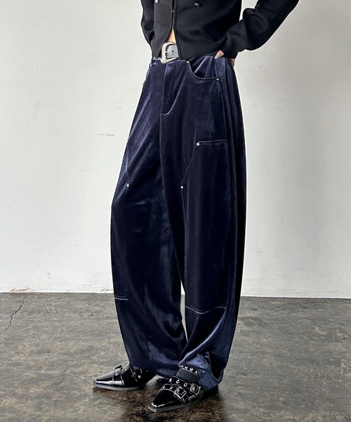 PAGEBOY(ページボーイ)の「ダブルニーベロアパンツ(その他パンツ・レディース・ブラック/レオパード/ネイビー・SMALL/MEDIUM)」の3枚目の写真
