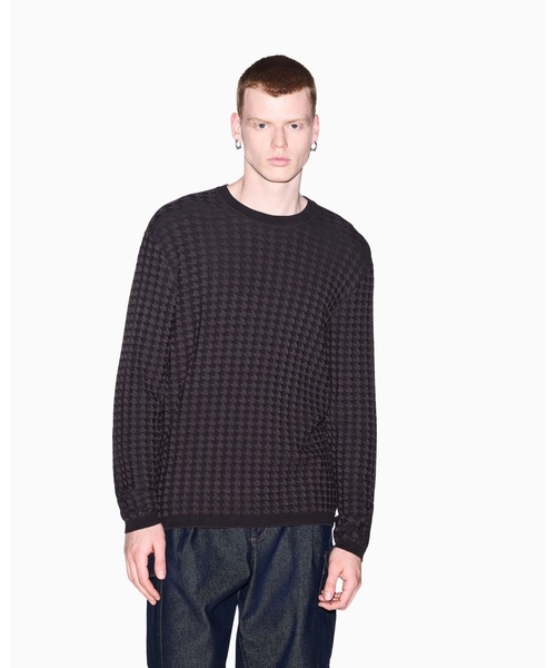 ARMANI EXCHANGE(アルマーニエクスチェンジ)の「【A|X アルマーニ エクスチェンジ】ハウンドトゥース ニットプルオーバー(ニット/セーター・メンズ・ダークネイビー/チャコールグレー・LARGE/X-SMALL/X-LARGE/SMALL/MEDIUM)」の1枚目の写真