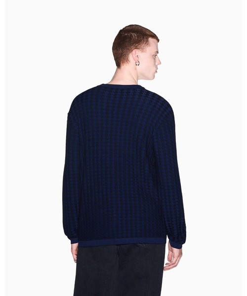ARMANI EXCHANGE(アルマーニエクスチェンジ)の「【A|X アルマーニ エクスチェンジ】ハウンドトゥース ニットプルオーバー(ニット/セーター・メンズ・ダークネイビー/チャコールグレー・LARGE/X-SMALL/X-LARGE/SMALL/MEDIUM)」の10枚目の写真