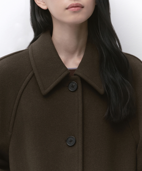 MUSINSA STANDARD WOMAN（ムシンサスタンダードウーマン）の「ウィメンズカシミヤブレンドハーフバルマカンコート[ブラウン]（チェスターコート・レディース・その他・X-SMALL/SMALL/MEDIUM/LARGE）」の4枚目の写真