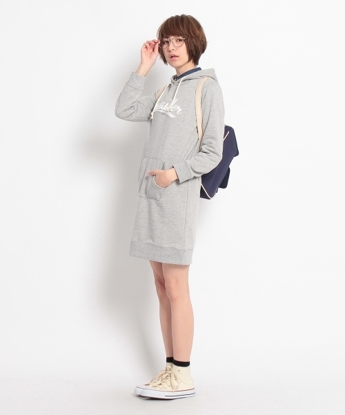 THE EMPORIUM（ジエンポリアム）の「裏毛さがらフードワンピース（ワンピース・レディース・ホワイト/グリーン/グレー/ブルー・40/38）」の6枚目の写真