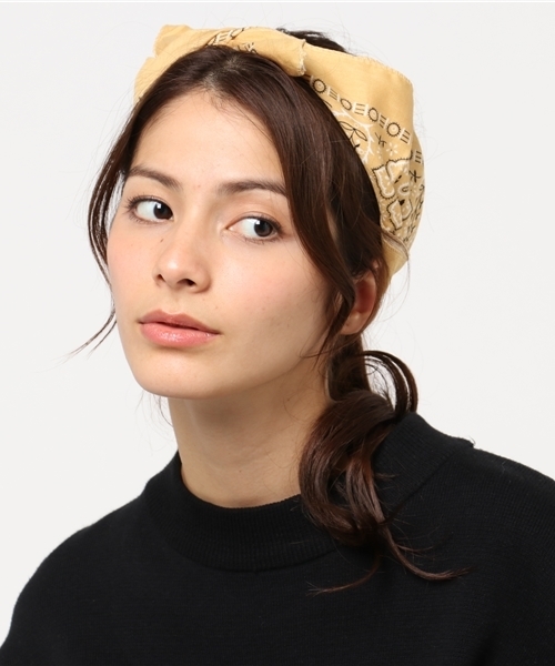 lala Born（ララボーン）の「【lala Born】バンダナ（バンダナ/スカーフ・レディース・ブラック/ライトブルー/レッド/ブルー/ミント/ラベンダー/イエロー/オレンジ/ホワイト/グリーン/ピンク/ネイビー/モカ/モスグリーン/ベージュ/カーキ/ワイン・FREE）」の5枚目の写真