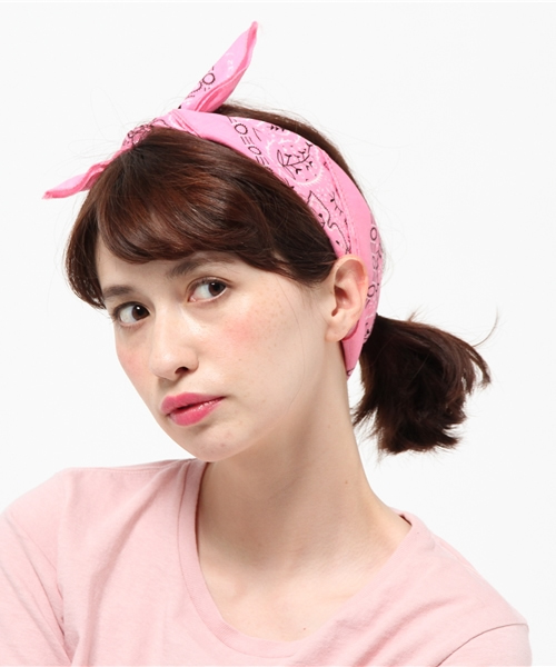 lala Born（ララボーン）の「【lala Born】バンダナ（バンダナ/スカーフ・レディース・ブラック/ライトブルー/レッド/ブルー/ミント/ラベンダー/イエロー/オレンジ/ホワイト/グリーン/ピンク/ネイビー/モカ/モスグリーン/ベージュ/カーキ/ワイン・FREE）」の15枚目の写真