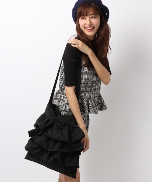 Heather（ヘザー）の「フリルショルダー2　732245 （ショルダーバッグ・レディース・ベージュ系その他/ブラック/チェック/ヘザ－グレー・ONE SIZE/FREE）」の2枚目の写真