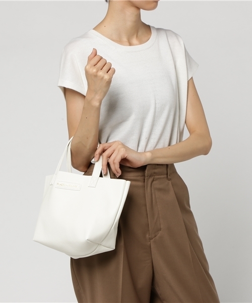 RODEO CROWNS WIDE BOWL（ロデオクラウンズワイドボウル）の「フェイクレザー ミニトート（ショルダーバッグ・レディース・ブラック/オレンジ/ネイビー/イエロー/グリーン/ホワイト/レッド/ピンク/グレー・FREE）」の13枚目の写真