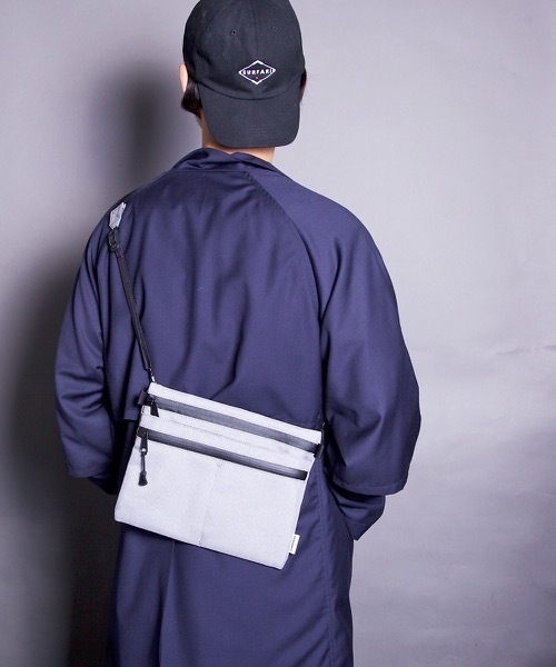 ADAM PATEK（アダムパテック）の「ADAM PATEK/HEATHERED NYLON sacoche（ショルダーバッグ・メンズ・ブラック/グレー/ダークグレー・FREE）」の8枚目の写真