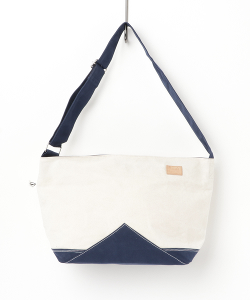 COSSHI（コッシ）の「【Cosshi/コッシ】パラフィン キャンバス 2TONE ショルダーバッグ（ショルダーバッグ・レディース・ブラック/ネイビー/レッド・FREE）」の3枚目の写真