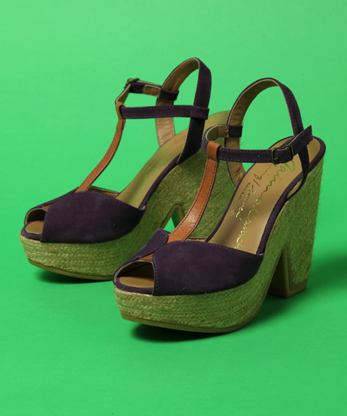 Soareak（ソアリーク）の「【Gaimo】 Tストラップサンダル（サンダル・レディース・パープル/キャメル・38/37/36）」の2枚目の写真