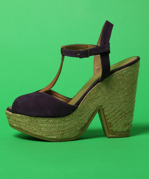 Soareak（ソアリーク）の「【Gaimo】 Tストラップサンダル（サンダル・レディース・パープル/キャメル・38/37/36）」の3枚目の写真