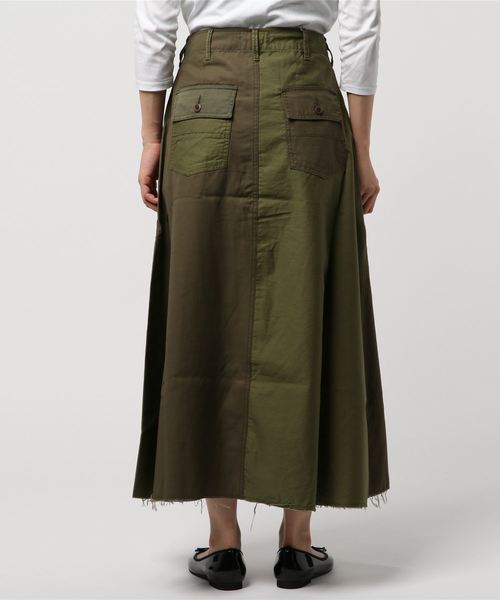 Moname（モナーム）の「Moname   ベイカー ロングスカート   /41182234（スカート・レディース・カーキ・M/S）」の3枚目の写真