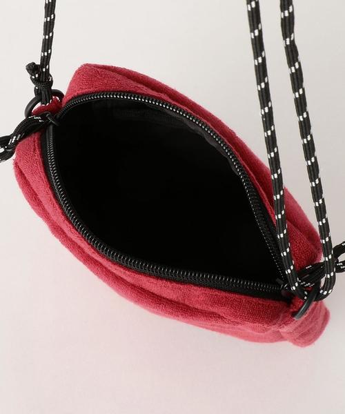 Gramicci（グラミチ）の「Gramicci(グラミチ)別注パイルサコッシュバッグ（ショルダーバッグ・メンズ・パープル/グレー/レッド/ブラック・FREE）」の9枚目の写真