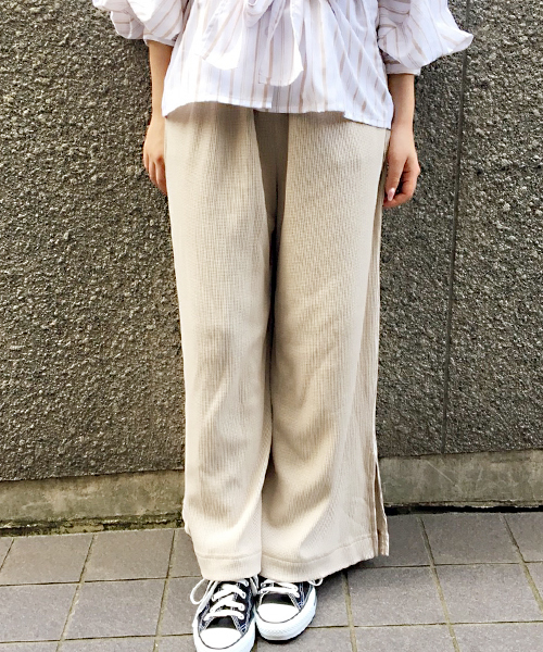 apres jour（アプレジュール）の「サーマルワイドパンツ【ZOZOTOWN限定アイテム】（その他パンツ・レディース・ブラック/ベージュ/グレー・フリー）」の3枚目の写真