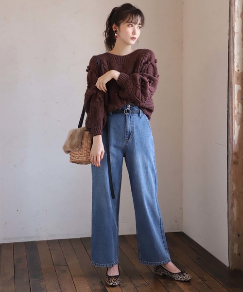 one after another NICE CLAUP（ワンアフターアナザーナイスクラップ）の「【WEB STORE限定】ケーブルポンポンニット（ニット/セーター・レディース・ブラウン/レッド/イエロー/アイボリー・FREE）」の9枚目の写真