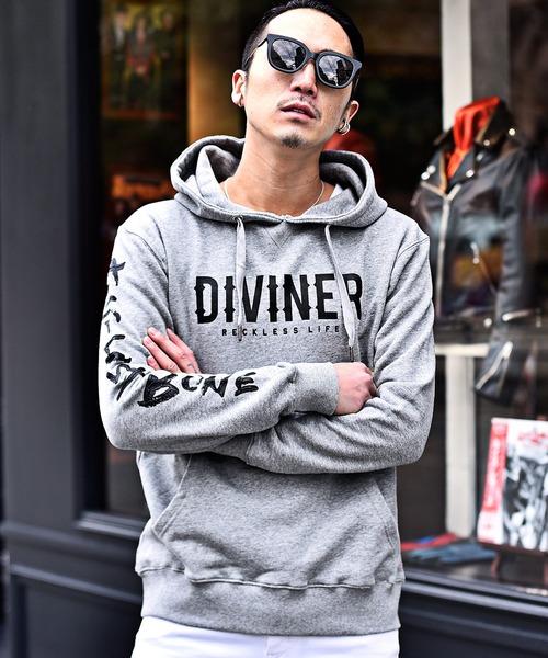 JOKER(ジョーカー)の「裏毛袖プリントプルパーカー(パーカー・メンズ・ホワイト/ブラック/杢グレー・M/L/XL/XXL)」の3枚目の写真