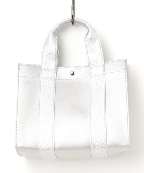 AMERICAN HOLIC（アメリカンホリック）の「スクエアトート（トートバッグ・レディース・ブラック/オフホワイト/シルバー/ベージュ系その他/シルバー系その他2・FREE）」の4枚目の写真