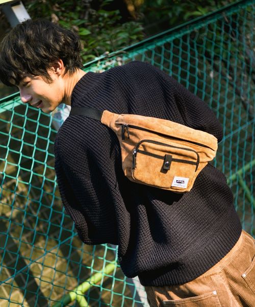 niko and...（ニコアンド）の「コーデュロイウエストバッグ（ボディバッグ/ウエストポーチ・メンズ・ブラック/ベージュ/ブルー・0）」の2枚目の写真