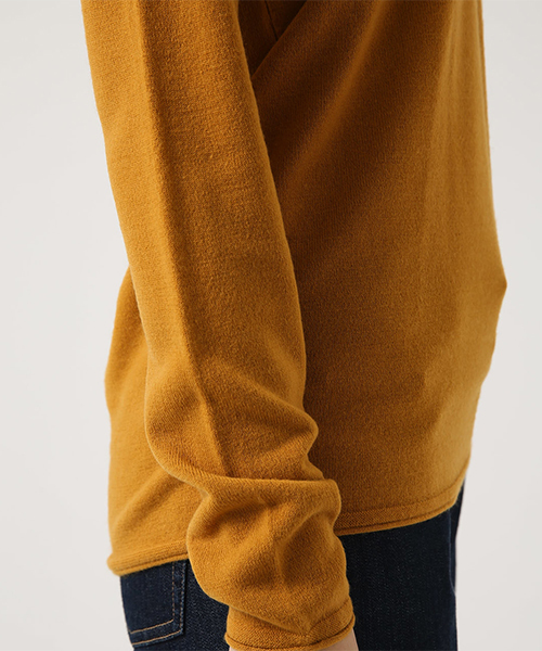 AZUL by moussy(アズールバイマウジー)の「【洗えるニット】ベーシックVネックプルオーバー(ニット/セーター・レディース・ライトブルー/ブラック/オフホワイト/ライトパープル/イエロー系その他・SMALL/MEDIUM/LARGE/X-LARGE/X-SMALL)」の13枚目の写真